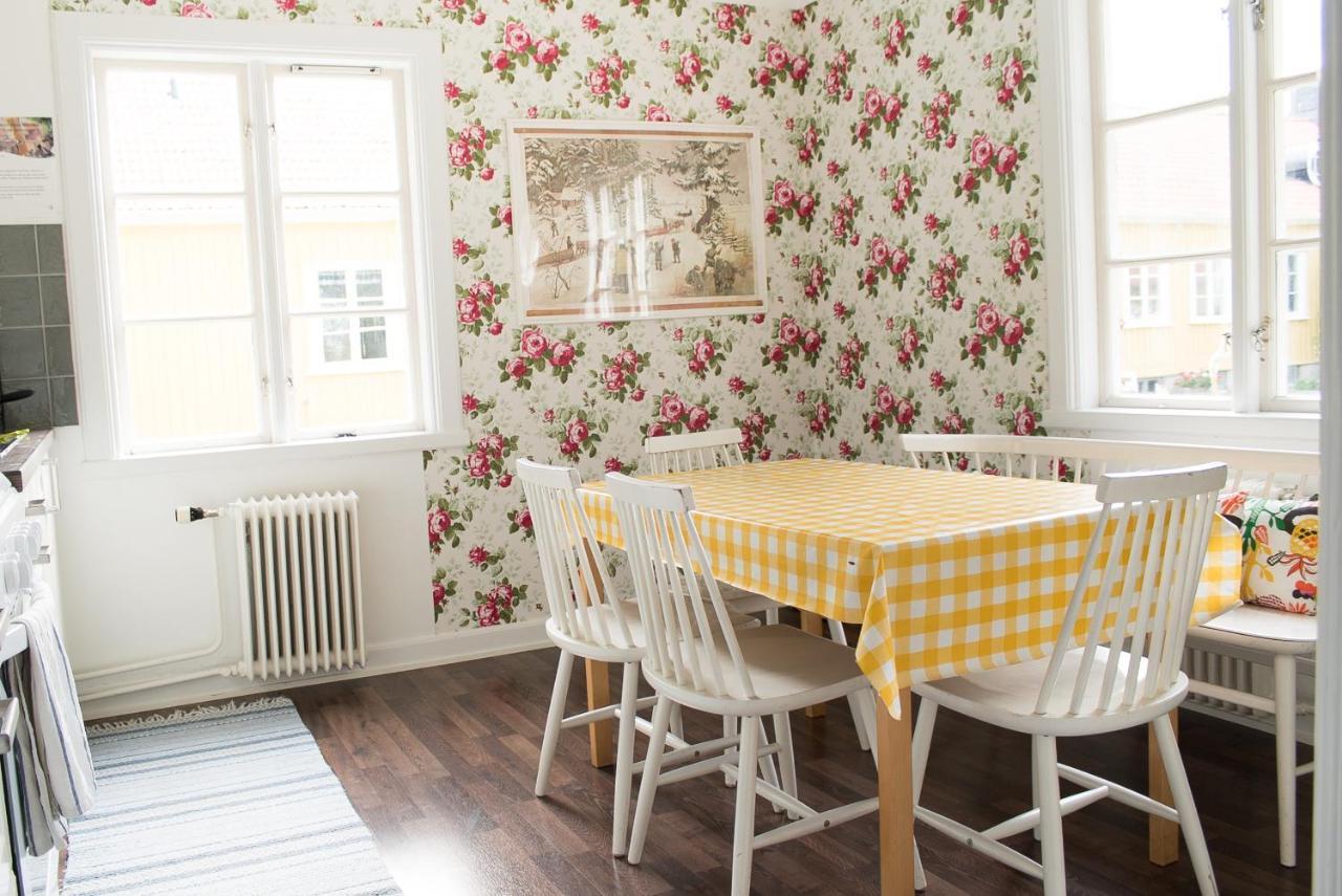 Malmgardens Vandrarhem B&B Strängnäs Kültér fotó